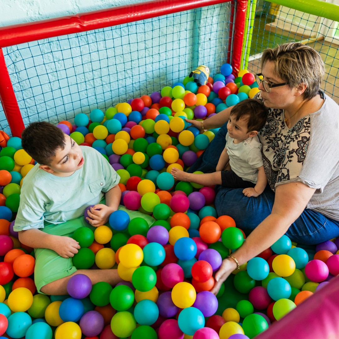 Mama Kindjes Ballenbad Eenoudergezinnen Gezinsvriendelijker Beleid